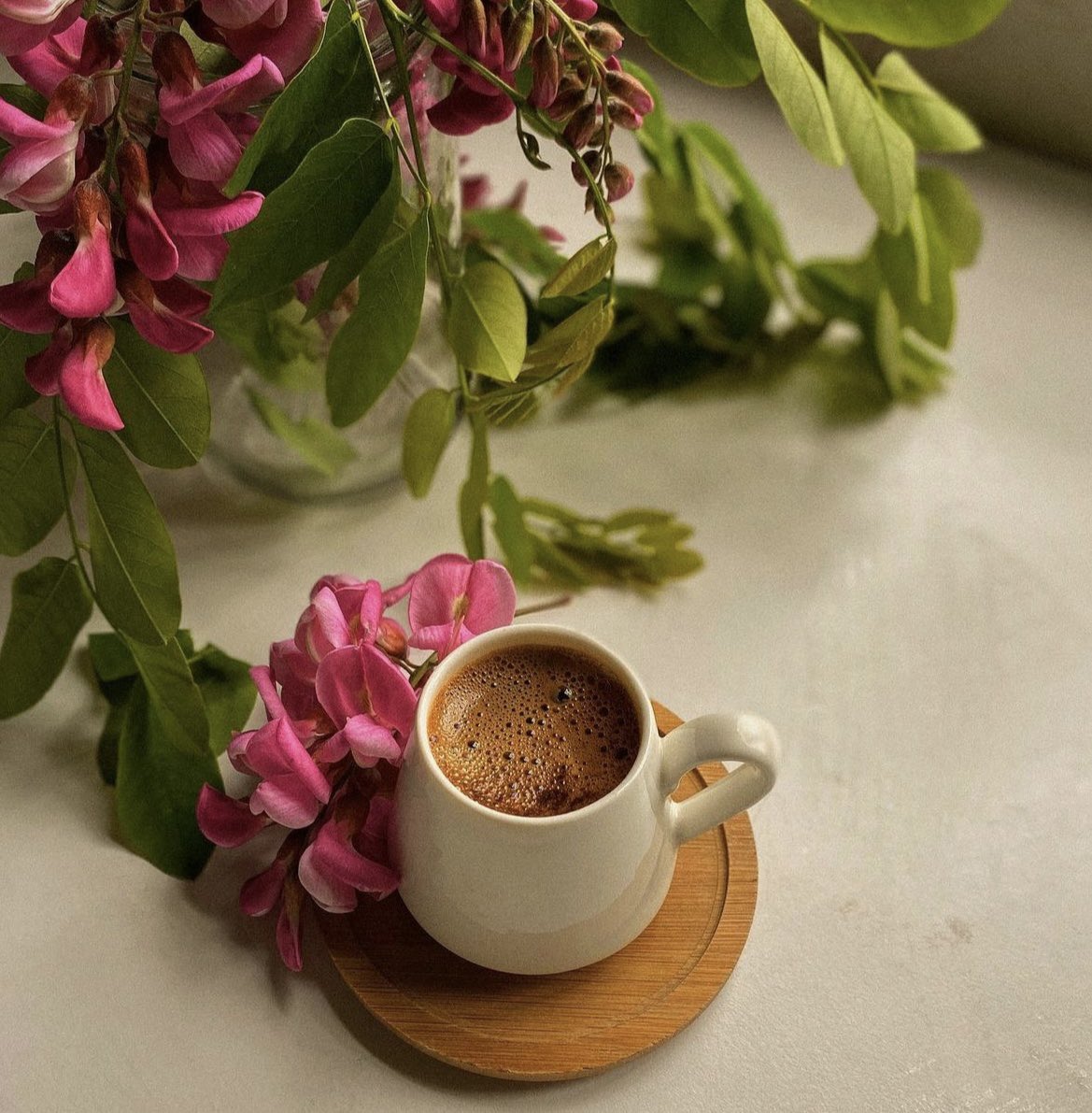 Günaydınn 

Çiçekler açsın bahçelerimizde

Bi kahve içer miyiz? 

☕️