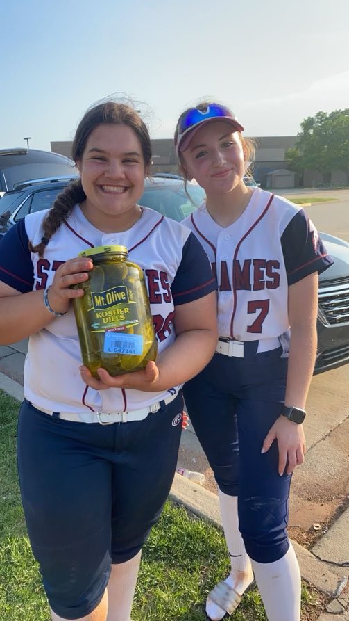 CMoley's tweet photo. @SJA_Softball1 @mayaamedina They were so fun to watch! And as promised @MoleyEmily got her pickles! https://t.co/UXatMEMH2z