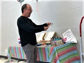 RickoverNavalHS's tweet photo. Thank you Friends of Rickover for providing snacks and treats this week for Teacher Appreciation Week! Our teachers and staff are the best! @ChiPubSchools #TeacherAppreciationWeek #FriendsofRickover https://t.co/OqTlMZaStn