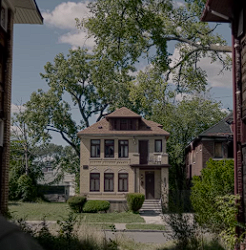 luadesunga's tweet image. qual das duas casas é a mais segura?