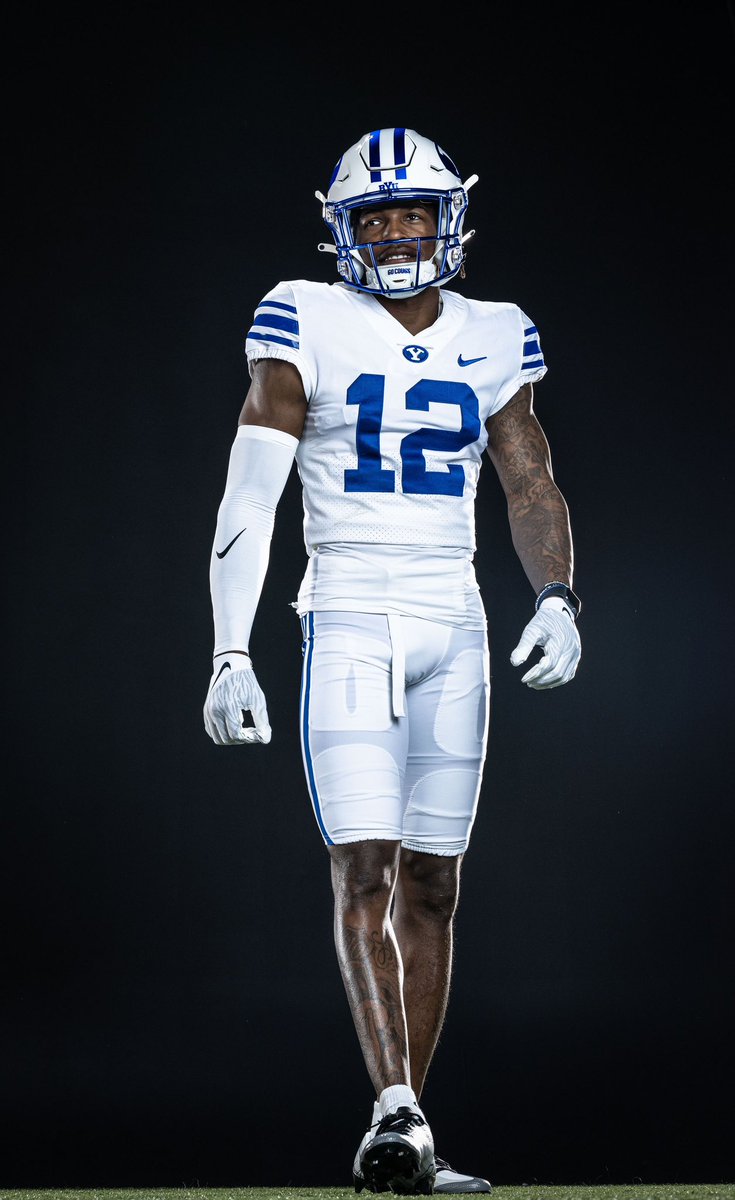 AjaniCarter3's tweet photo. BYU🔵⚪️..!? https://t.co/Erhg1l9F8m