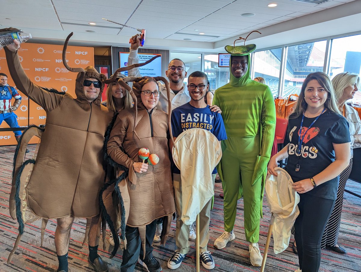 UFCitrusBugs's tweet image. Thank you @PediatricCancer for inviting us to walk with our future Entomologist at Fashion Funds the Cure tonight! @UFEntNem @UFIFASCitrusREC 
And thank you to our @EntsocAmerica colleagues for the amazing donations to his swag BAGS