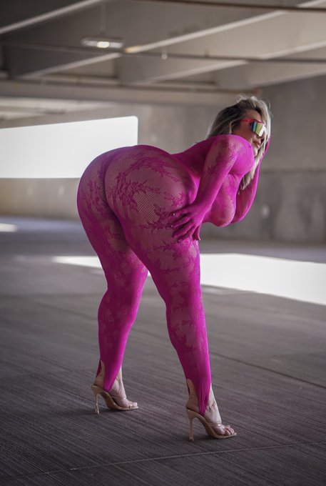 You know it tastes sweet 🩷 https://t.co/sBR7huB9JG