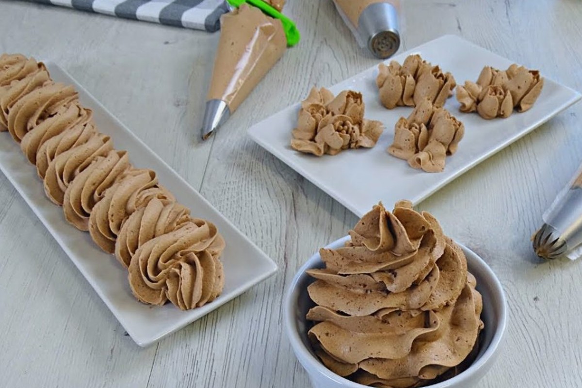 zazoomblog's tweet image. Crema al Mascarpone e Cioccolato: Niente burro e senza zucchero - #Crema #Mascarpone #Cioccolato: zazoom.it/2023-05-13/cre…