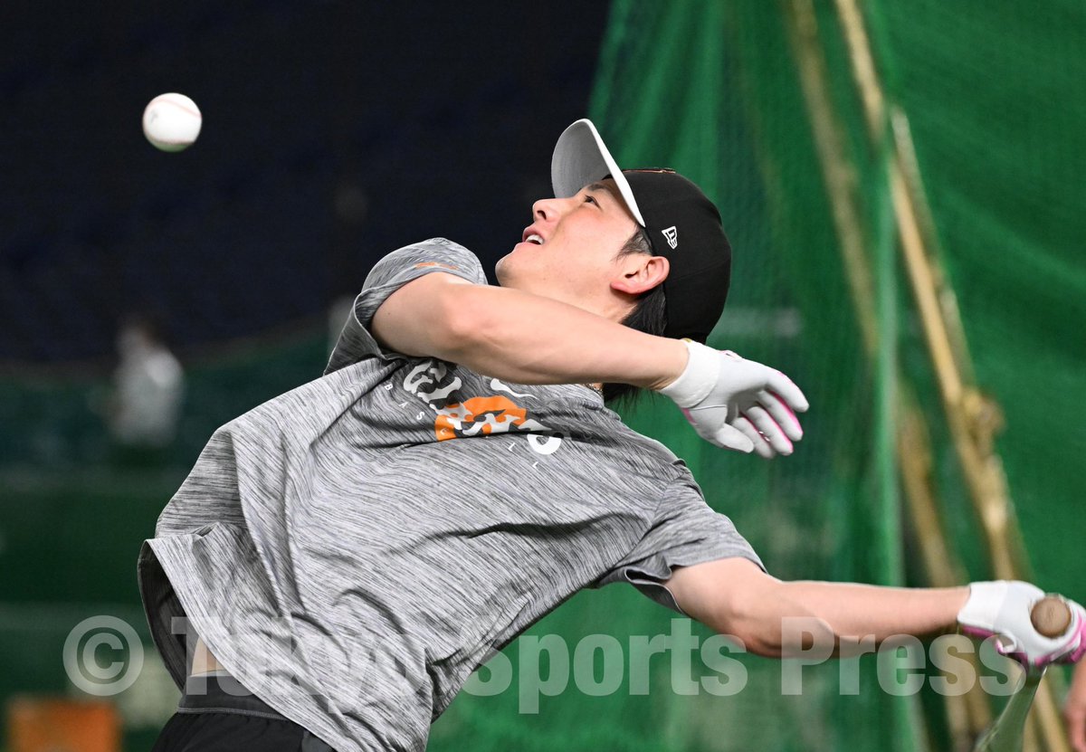 tospophoto's tweet photo. 【プロ野球】2023年5月13日 
巨人× 広島 #giants #ジャイアンツ #carp #カープ #小林誠司 https://t.co/6hHU6HEc57