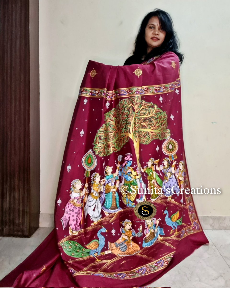 SPattachitra's tweet photo. Beautiful #handpainted #pattachitrasaree for #sabitri puja and #raja #Festivals
DM 7008458388 For more designs
#saree #sareefashion #handpaintedsaree #sareefashion #sareestyle
#sareeforwedding #odishasarees #art #artwork
#painting #patachitra #pattachitrapainting #Trending https://t.co/lhiw3EZgrn