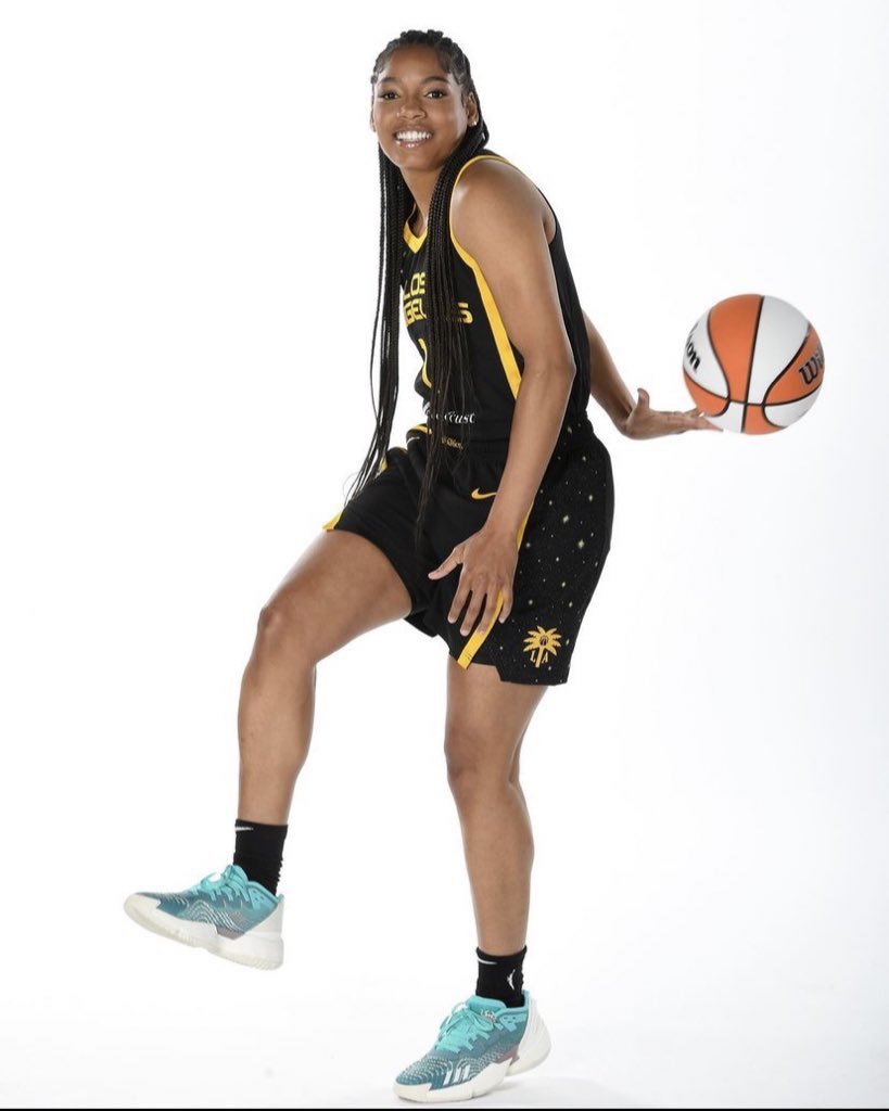 Kidd We Almost There On Twitter Zia Cooke In Her Preseason Fv VVROXgAMGWEA Large