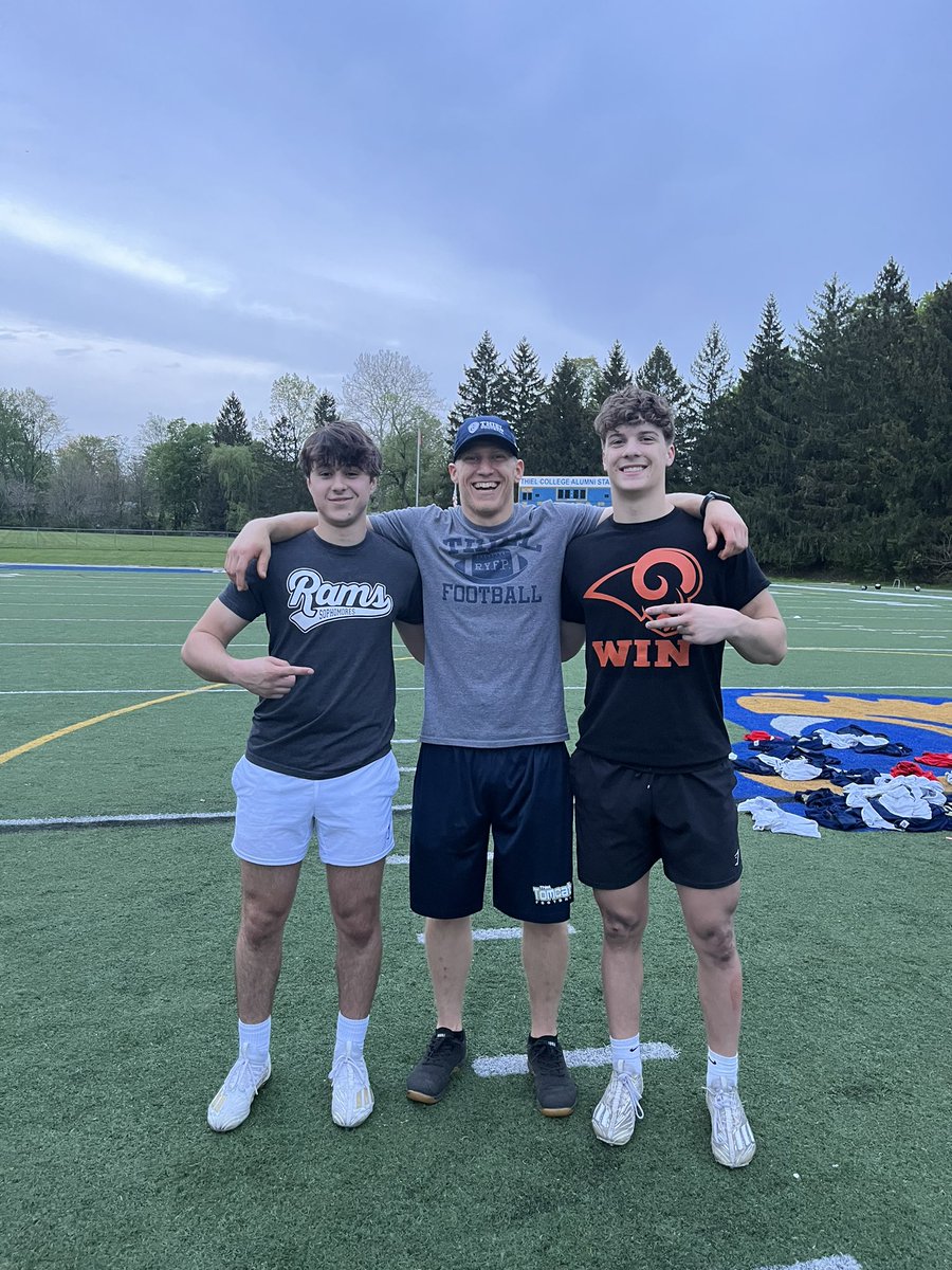 ian_erb's tweet photo. Had a great time competing at @Thiel_Football camp!! Thanks to coach @CoachGeisler @CoachDanMyers @ChrisJParry3 @DJKoulianos_ and the rest of the staff for an amazing experience!😼
@julianjrozzi @BryceDRohrman 🐏@Antuan_Gardner4 @Mark__Porter @OhioNEBigSchool @PrepStar_US https://t.co/Uq2tYq5lHr