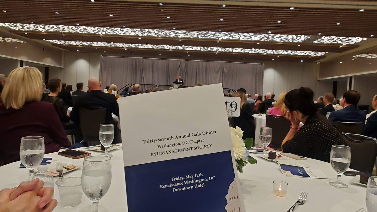 jennteam's tweet photo. Very nice to meet the new President of BYU, Shane Reese, who has only been on the job two weeks. He spoke tonight at our Washington DC Chapter of the BYU Management Society. https://t.co/7knvx9xOKr