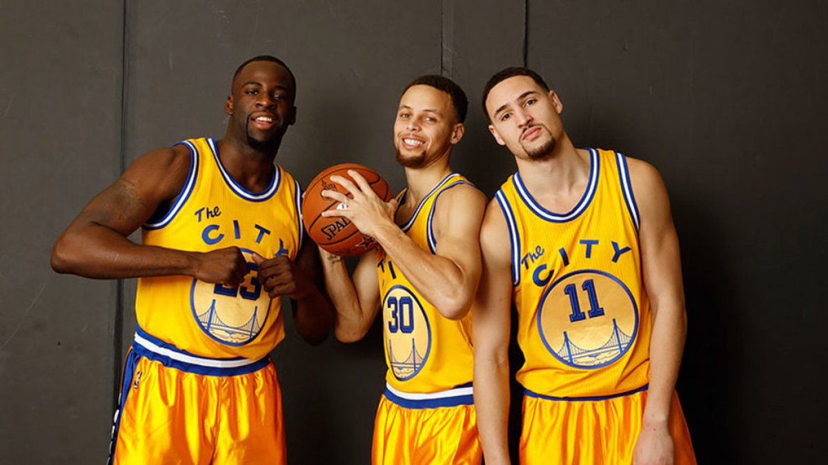 cornetawarriors's tweet photo. amo muito vocês

não quero que tenha sido a última vez, mas se for, muito obrigado por todas as alegrias que me proporcionaram

meu eterno big three 💛💛💛💛💛💛💛💛 https://t.co/J9qNr8NFg0