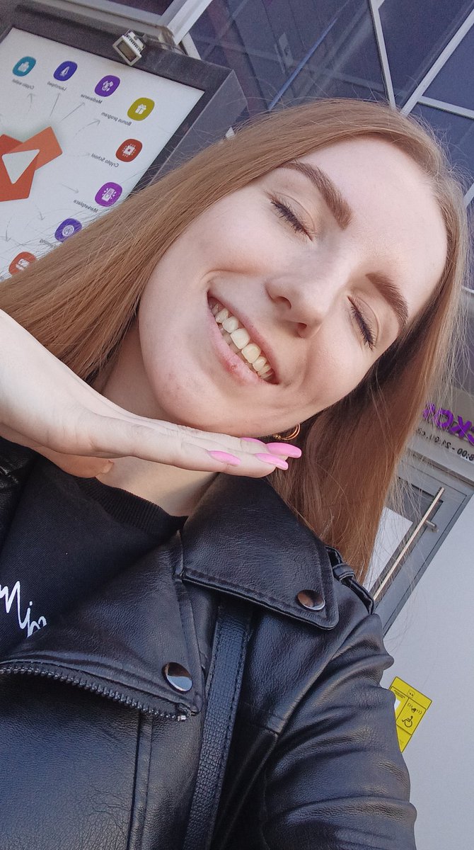 wayleron's tweet photo. МНЕ СНЯЛИ БРЕКЕТЫ 
🥳🥳🥳🥳🥹🥹🥹🥹🥹 https://t.co/o3UOKLEfud