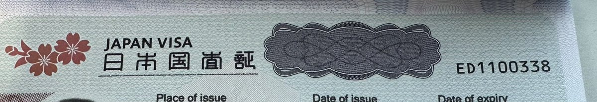 Lets’s  gooooo excited to play and meet other pro players at lan😗😗