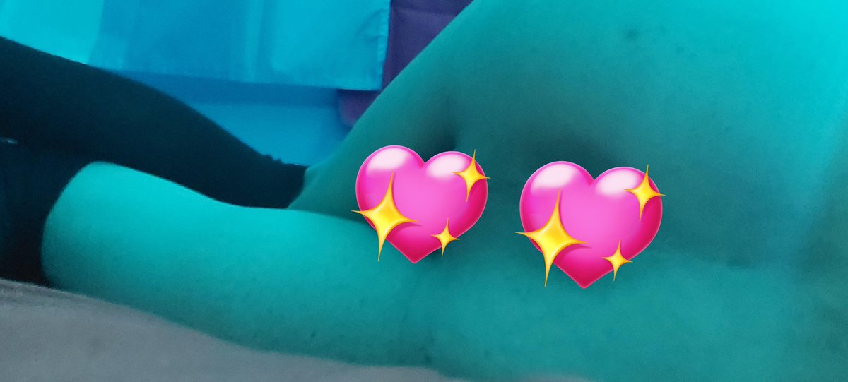 daisy_dogood's tweet photo. Im absolutely ready to take it xxx
Message me daddies xxx https://t.co/o8Wx3BPTJR