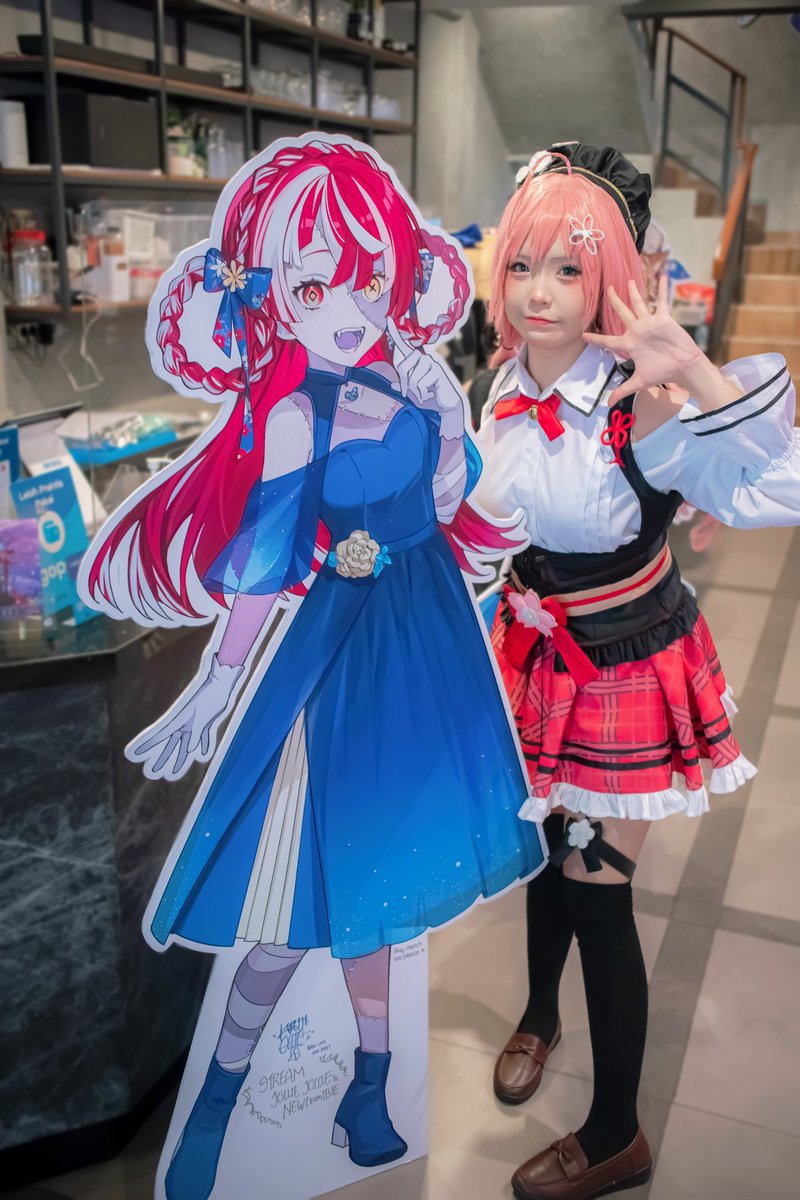 stllcls's tweet photo. Mikochi goes to HoloIDCaf3 !! 🌸🇮🇩
#SakuraMiko #HoloIDCaf3 #HololiveID https://t.co/xE8RiYy46T