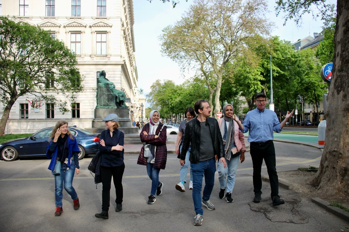 JanesWalkVienna's tweet photo. Gemeinsam mit Andy Nash haben wir uns letzten Samstag auf die Spuren der autozentrierten Stadtplanung gemacht. Hier gibt es Fotos vom Walk: https://t.co/Ol0T2PoK7q Und hier mehr Infos zur Route und zum Thema: https://t.co/pxMTm7Cl1h #janeswalk #jwv23 https://t.co/4uPFj84n39