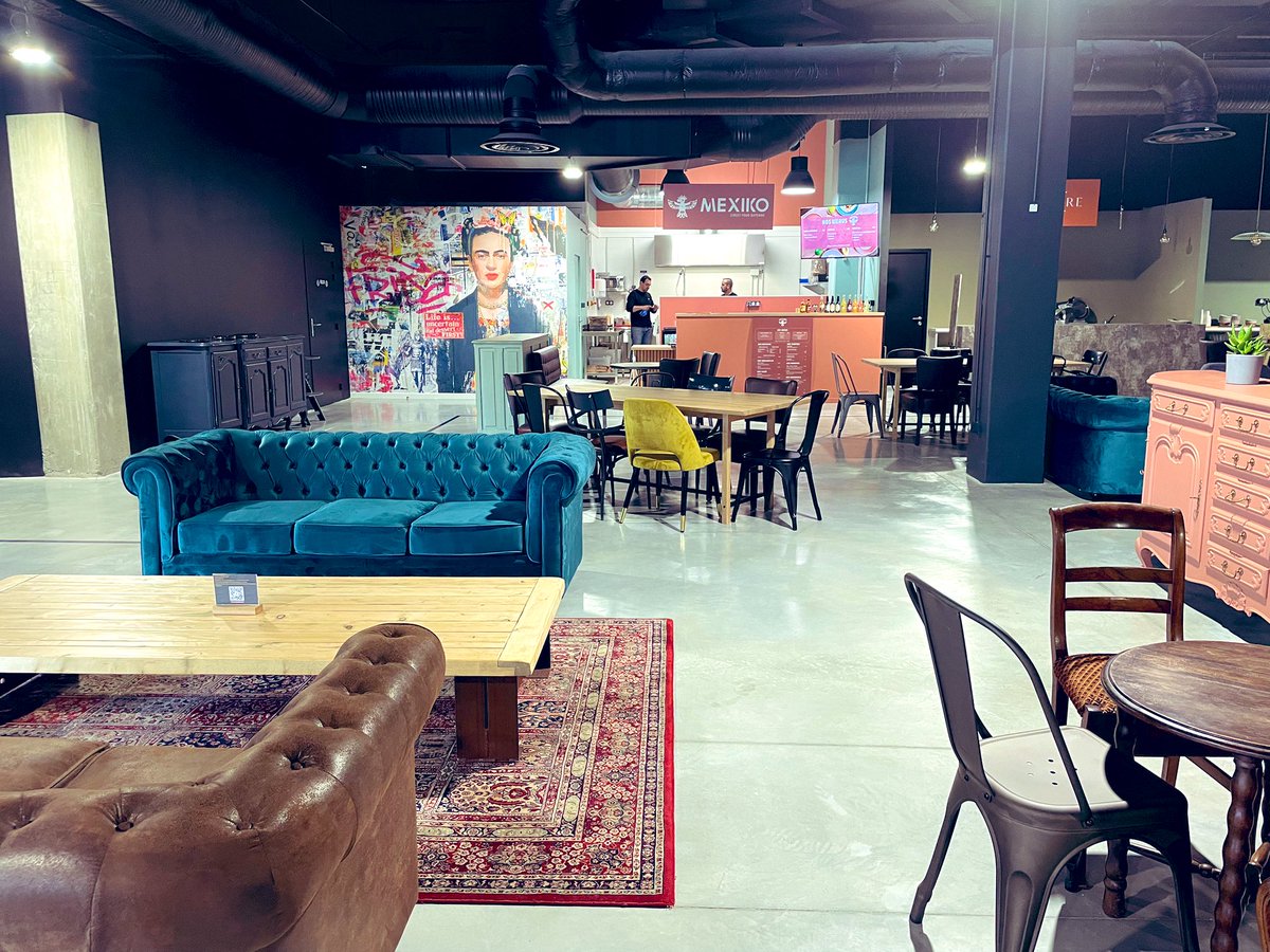 Cotebasquepeopl's tweet photo. On vous en avait parlé l’an dernier: Moma kitchen est enfin ouvert ! Le food court se trouve à Marinadour à #Bayonne https://t.co/yZi4ucrBJr