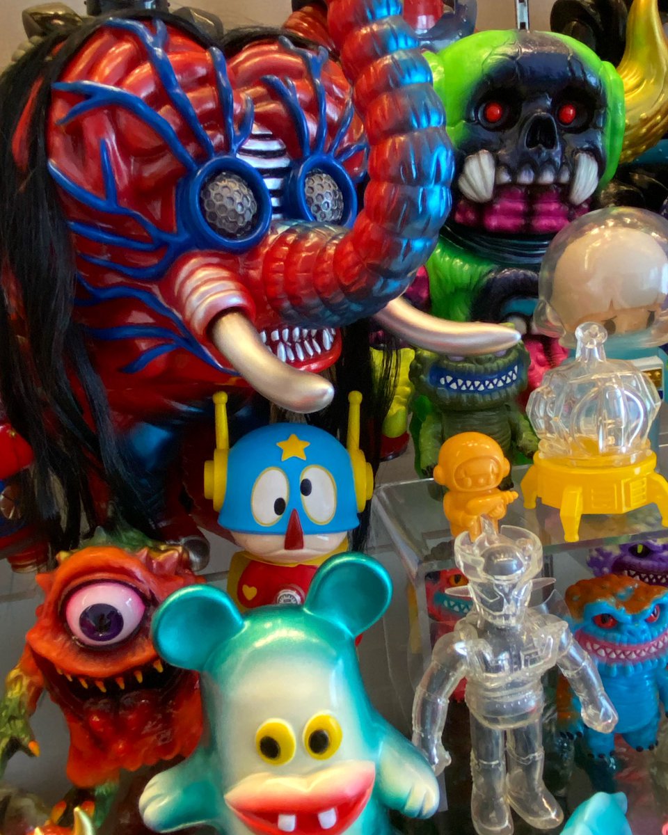 des_yeo03's tweet photo. #deltavinyl #toguro #kaijutoguro #infinitya #pikii #demogorgon #gerorin #ソフビ #kaiju #sofvi #sofubi #softvinyl #sofubitoys #tkom #chokehazrd #secretbase #itokinpark #doll https://t.co/R2AoTBlBb8