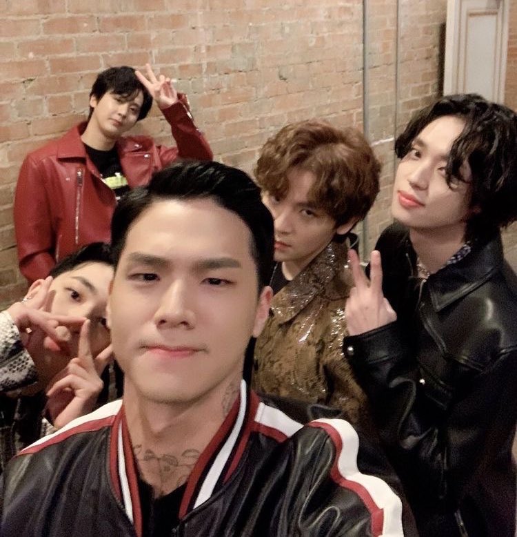 nielismybbygrl's tweet photo. i’ll always continue to support cap. pls continue supporting him by following his ig, watching his lives, etc. he will always be a part of teentop 🫶 https://t.co/IeoPdjfrTt