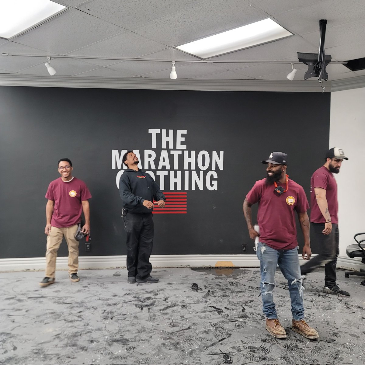 DiazBrosElectro's tweet image. We&apos;re installing a security camera system at the world famous @MarathonCloth 
#securitycamerainstallation 
#securitycameras
