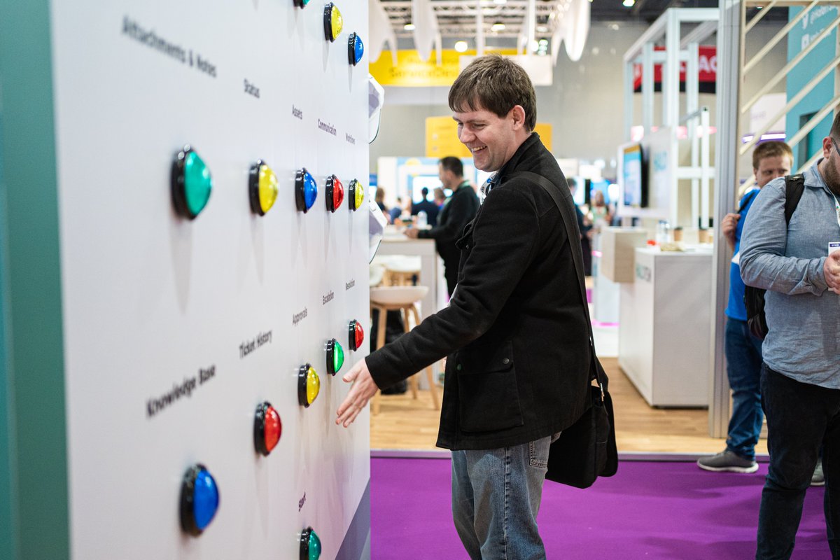 sysaid's tweet photo. 🌈 Calling all tech enthusiasts! Don't miss out on this chance! Come by booth #525! Engage in interactive activities, network with industry peers, &amp; learn about #serviceautomation @SITS_UK https://t.co/9i8a5IIJe6