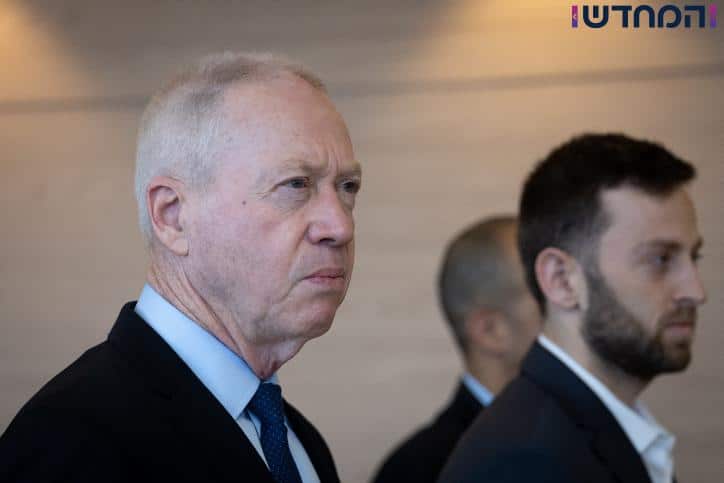 בעיצומו של המבצע >< אמו של שר הביטחון גלנט הלכה לעולמה הבוקר • המחדש

במקביל לכניסתה של ישראל ליום השלישי למבצע ״מגן וחץ״ נפטרה במפתיע אימו של שר הביטחון יואב גלנט • מלשכתו נמסר: ״שר הביטחון ממשיך לעסוק בעניינים המבצעיים באופן שוטף״

hm-news.co.il/361567/