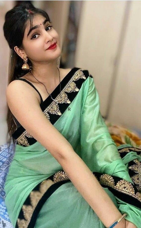RITIKA680's tweet photo. मैं लन्ड की प्यासी हूं https://t.co/g897Mua9ON