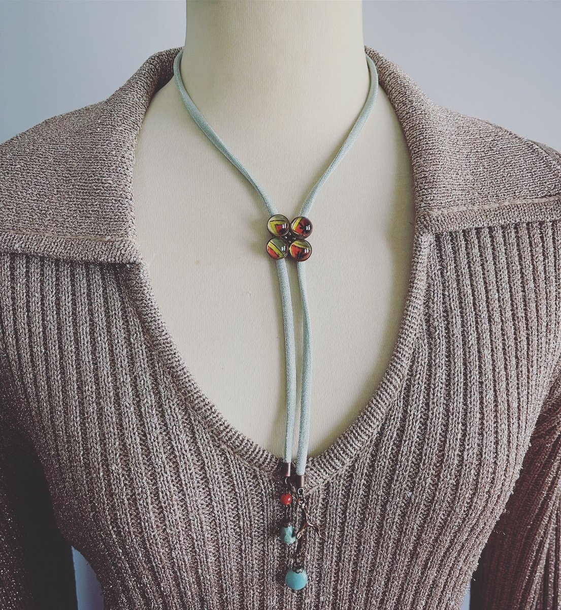 TAMARUSAN_en's tweet photo. Just in! We have one Loop Tie available on sale! Grab it before it's gone. Our Loop Tie is easy to adjust and perfect for various occasions. Don't miss out on this deal! #LoopTie #Sale #MustHave https://t.co/lYscvhXyob