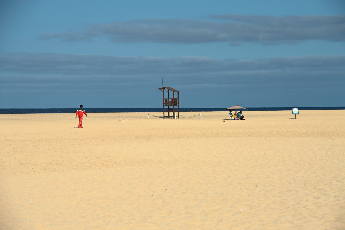Sal Cape Verde, #capeverde,#beach,#sand,#empty,#holidays,#nikonphotography Read detail at delweddauimages.co.uk/450505906/i-li…