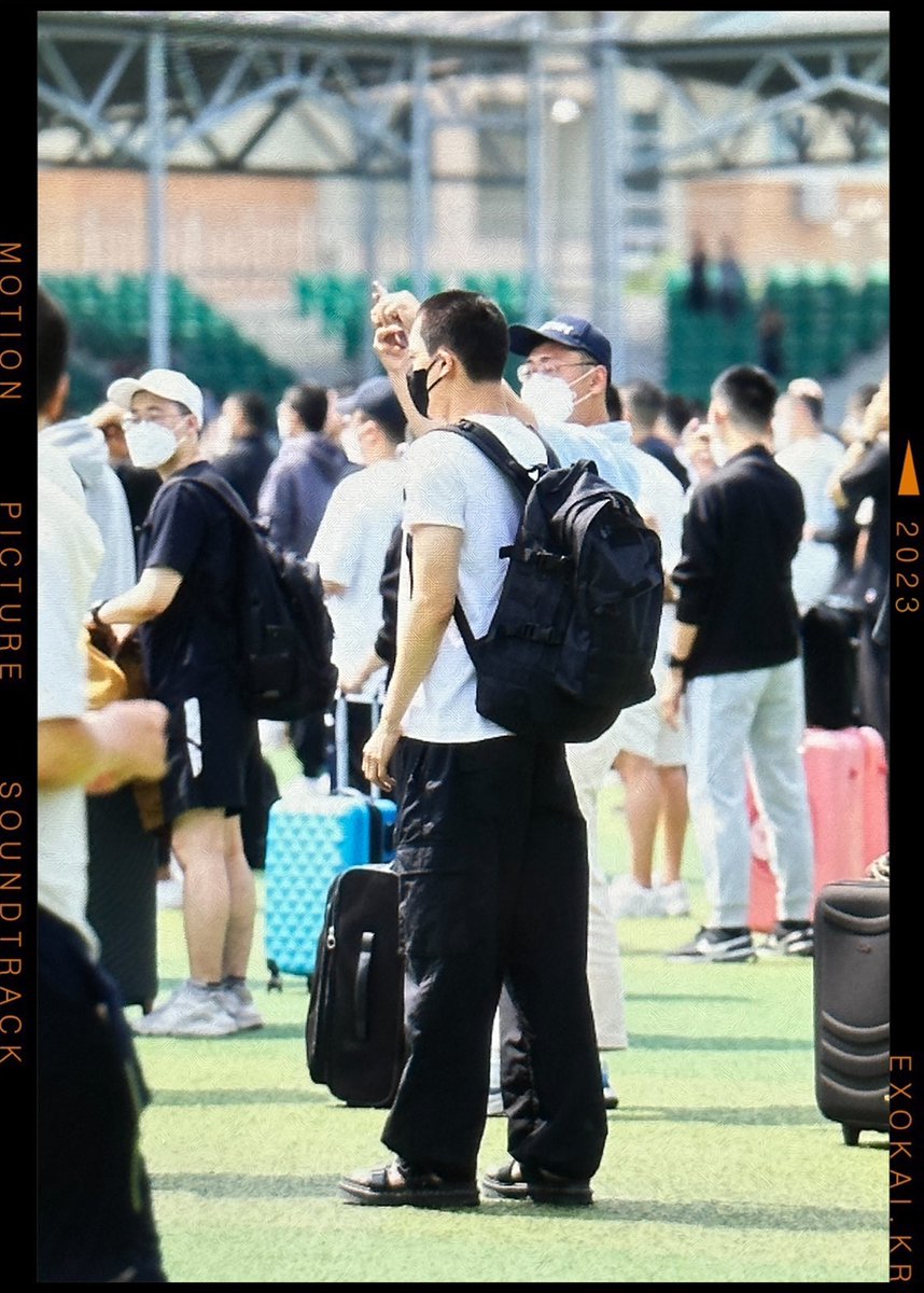exokai_kr's tweet photo. 230511 종인아,,, https://t.co/s9CwVuCd72