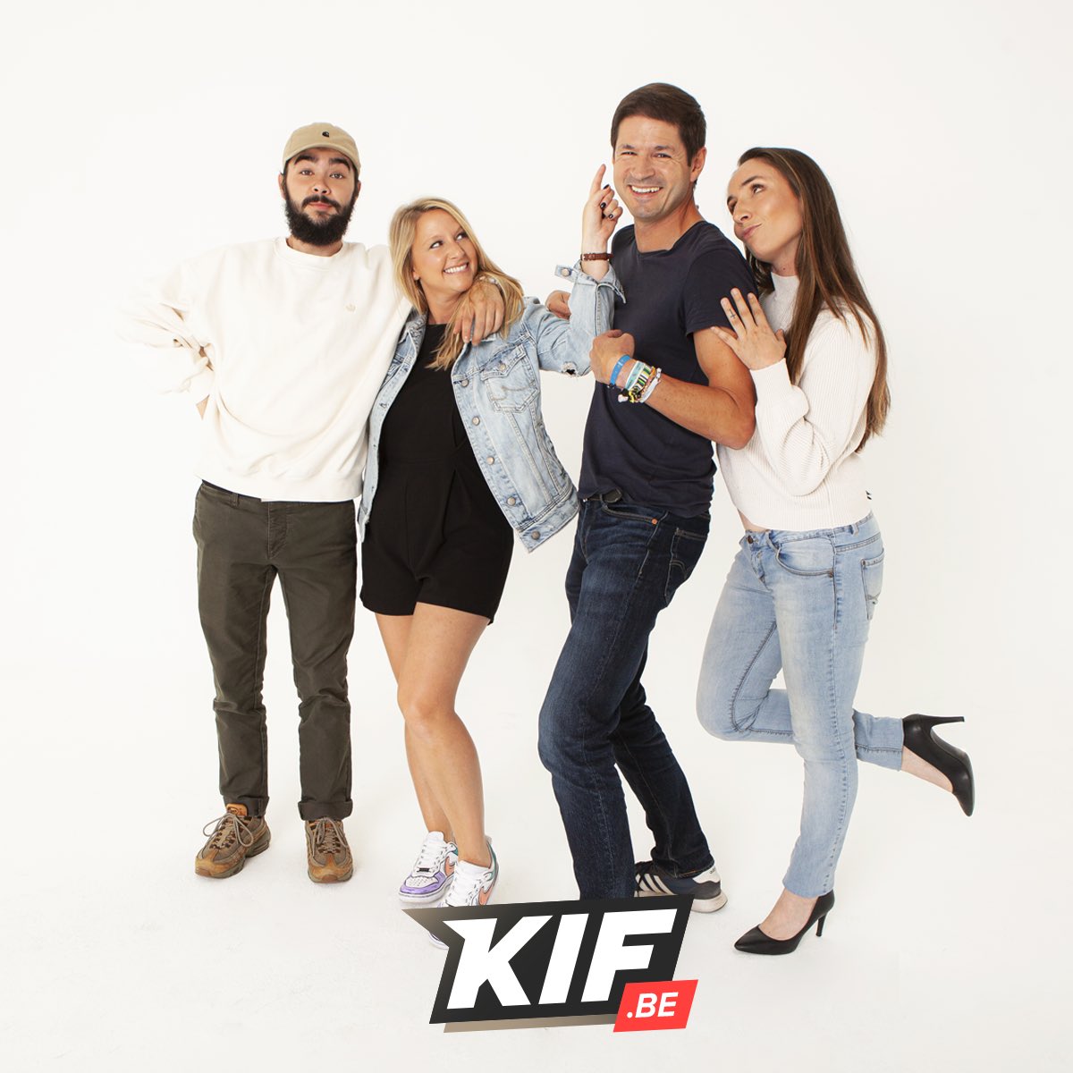 fabienfs's tweet photo. Ce matin, le Morningshow fête ses 3 ans sur @Kif_Radio  🎉🥳

Écoute Evan, Aline, Fabi et Meuris tous les jours, entre 7h et 9h30 ⏰

📻 97.8 FM, en DAB+ et https://t.co/9wjG1SKE0a

#radio #kif #morning #media https://t.co/bv2CsMyG5M