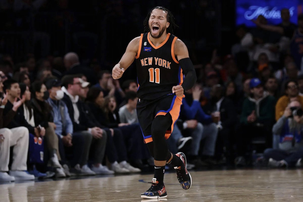JALEN BRUNSON TONIGHT: 

38 PTS
8 REB 
7 AST 
54.5 FG%

FIRST KNICK in history to put up this line in playoff game. 🤯🐐