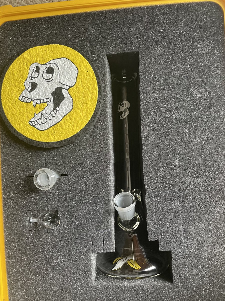 3hippies's tweet image. Grail @BoredApeYC 🏆 #apesvsmutants