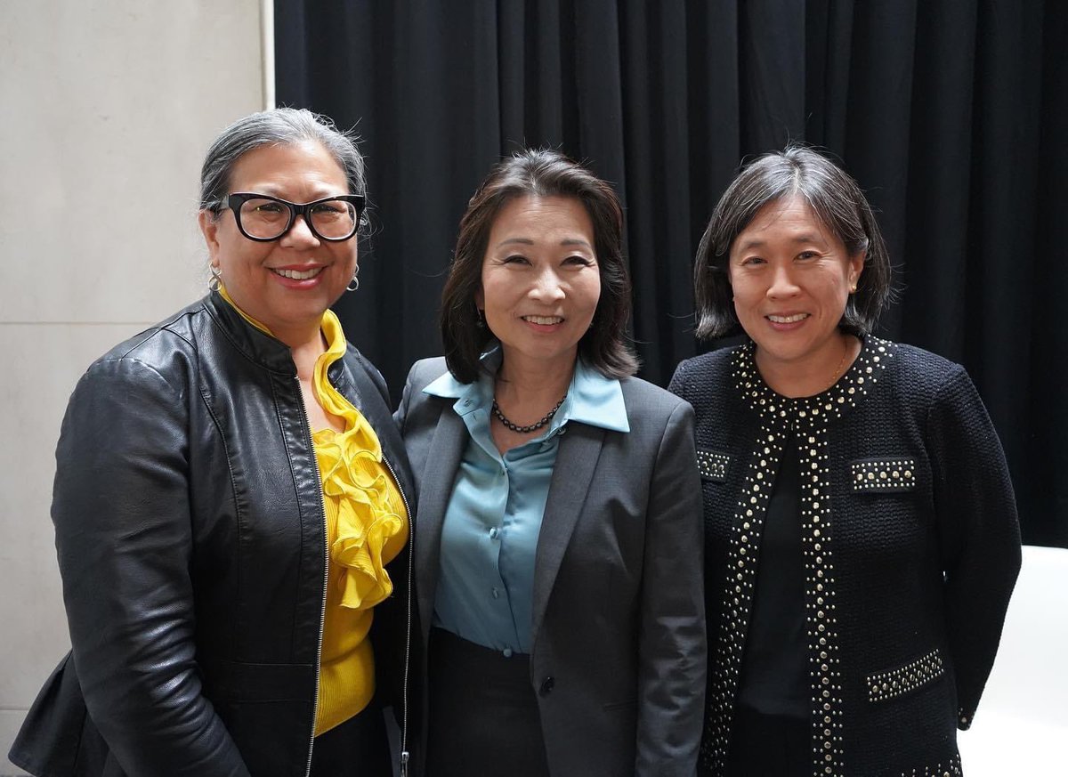 Thank you to @APAICS for inviting me to participate in their annual Legislative Leadership Summit. I was happy to share about growing up as an immigrant from Korea and how these experiences helped to shape my future in elected service. 

#EmpoweringOurCommunity #APAICSLeads