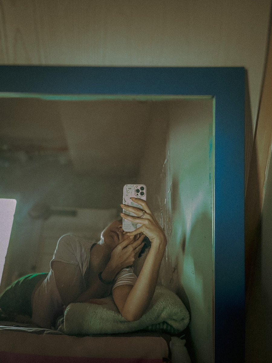 tahereamiri_'s tweet photo. -In a world full of noise thermost powerful thing you can do is listen to your inner voice.
#photograghy #selfie #mirror #Beyonce #NFTCommunity https://t.co/ttjHQVrY1C