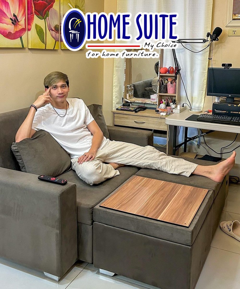 homesuiteph's tweet photo. Mga Ka-Home Suite !
Spotted!! Mr. Peter Torres with our Bjorn sofa bed only, from Home Suite.                       
#homesuite https://t.co/wORChgJf0R