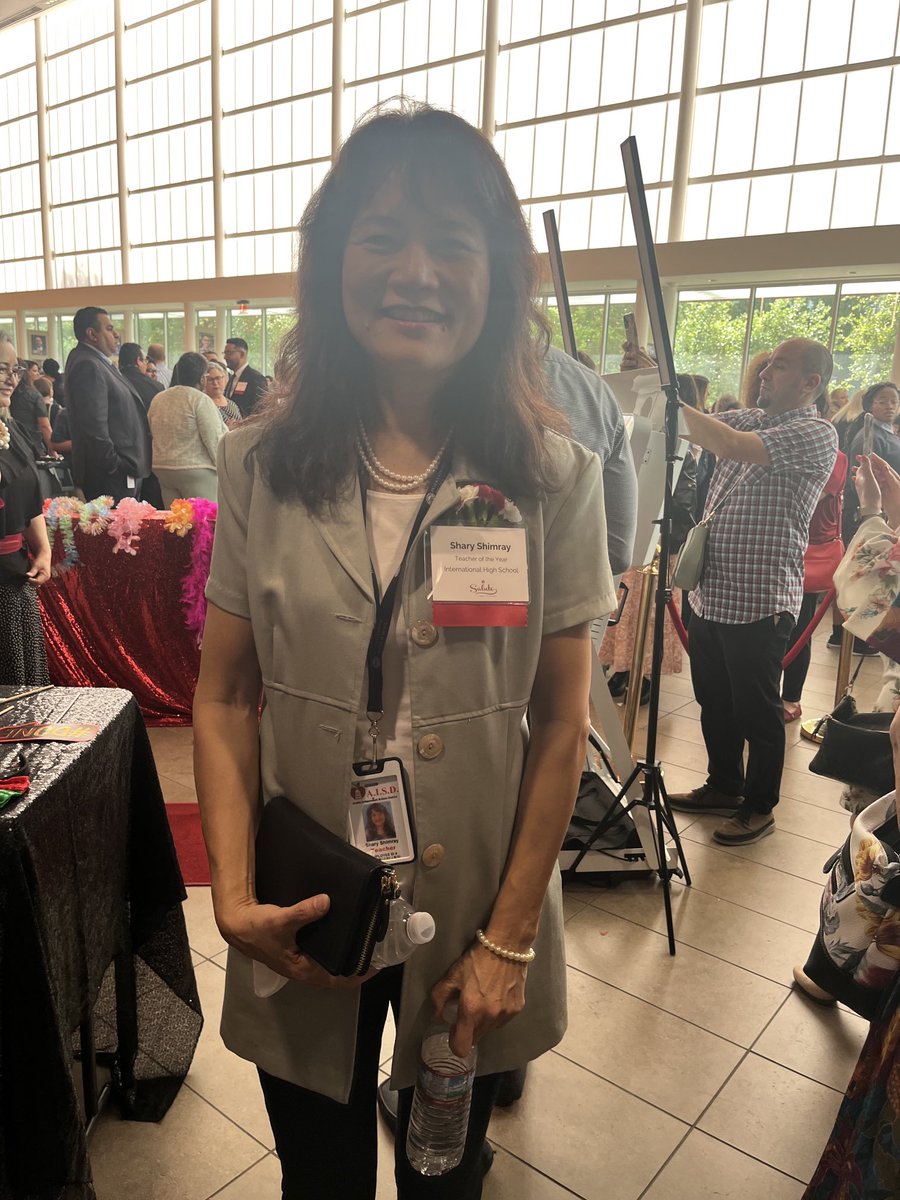 International High School, Austin ISD (@internationalhs) on Twitter photo Congratulations to Dr. Shimray & Ms. Quinones. So proud of these amazing teachers ♥️🌍<a href="/Rivera_IHS/">Raúl Rivera</a> Congratulations to Dr. Shimray & Ms. Quinones. So proud of these amazing teachers ♥️🌍<a href="/Rivera_IHS/">Raúl Rivera</a>