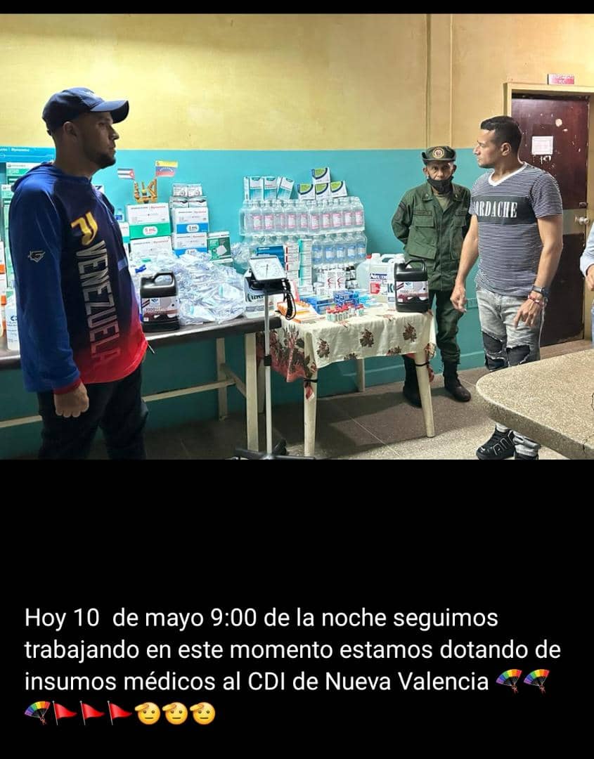 xtrema5's tweet photo. Alcalde Oscar orsini del municipio libertador Carabobo entrega insumos al cdi de nueva Valencia @NicolasMaduro @rafaellacava10 @oscarorsini10 @UBCHPBMLIBER https://t.co/w8EhYaprXl
