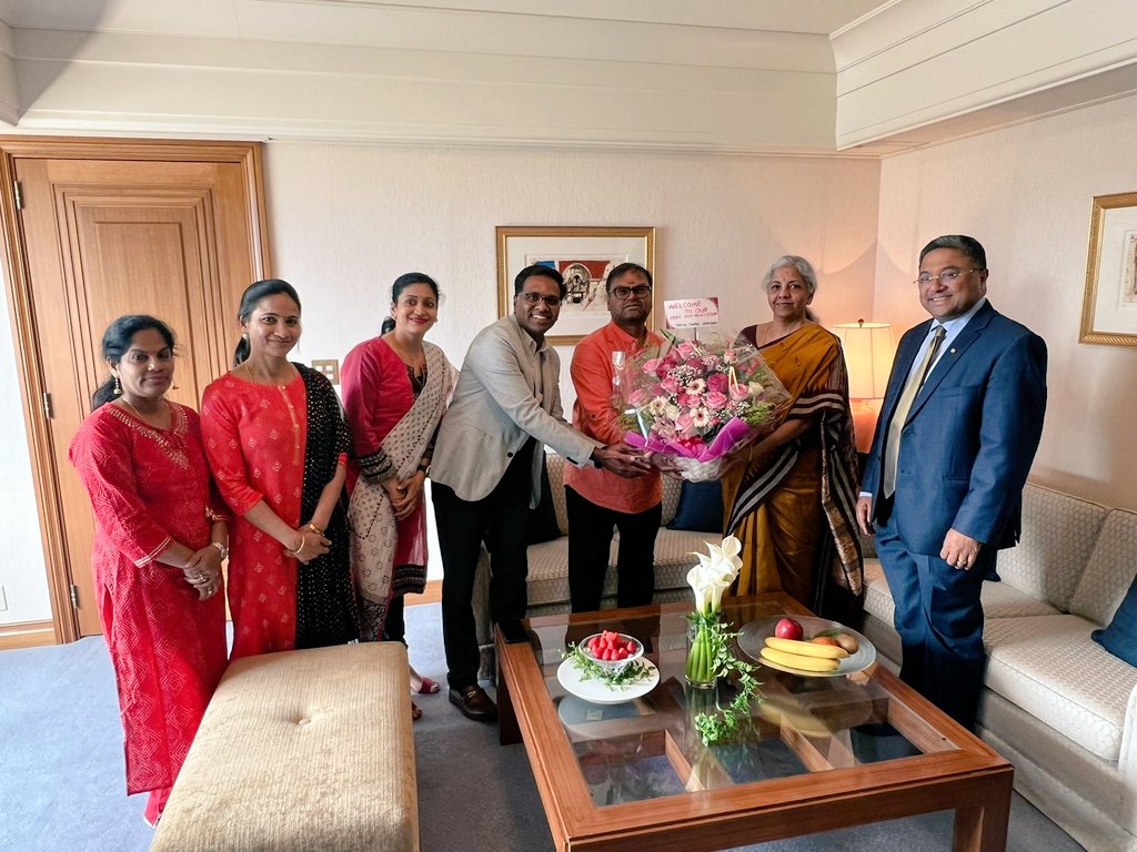 Nirmala Sitharaman Office tweet media