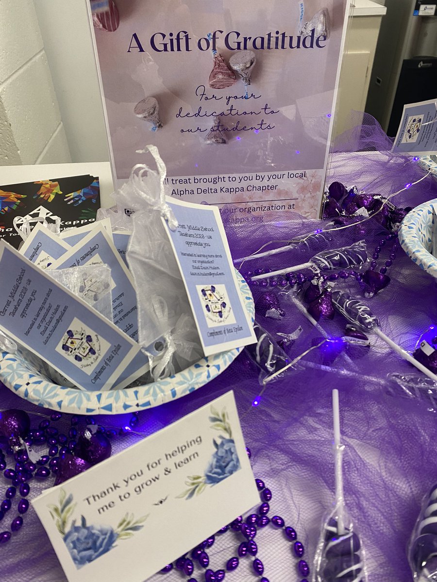 DawnHudsonLLC1's tweet photo. Georgia Beta Epsilon was so happy to support teachers @GarrettMSGators under the fine leadership of @PrincipalKBrown for #2023teacherappreciationweek through @alphadeltakap22 @adkhq a #adkgiftsofgratitude grant #adkmembership @sbonifay https://t.co/M3fHAOO33a