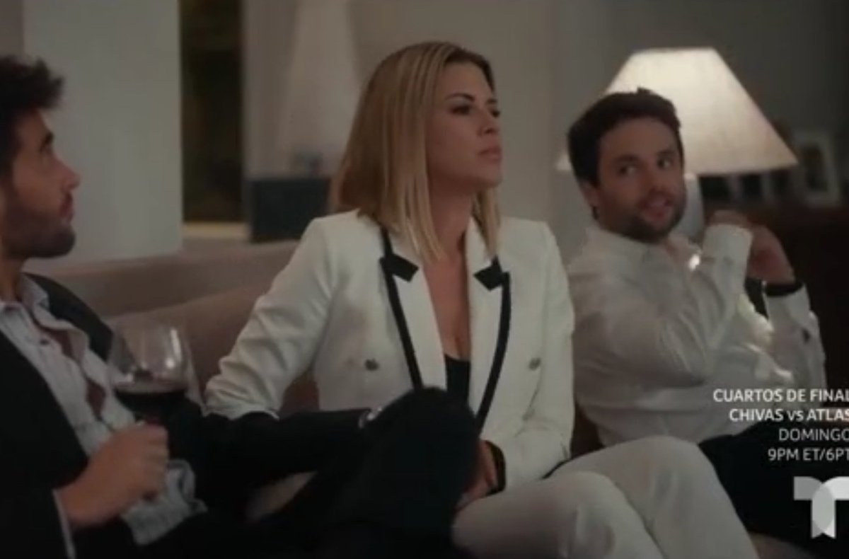 valworlds's tweet photo. Ale indignada de ver a su hombre que va para una cita 🤭
#JuegoDeMentiras #aliciamachado #pepegamez https://t.co/IYGWnuTtmI