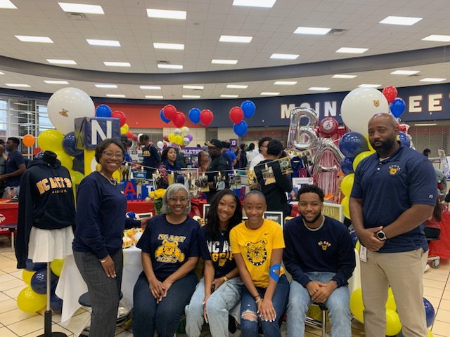 TiffMWilkerson's tweet photo. Class of 2023 Decision Day @Duncanville_HS! My heart is full.... celebrating our Seniors that have made commitments to College, Career and/or Military is such a rewardingopportunity! Thankful for the support shown to our students today! #CCMRMatters https://t.co/ejDYvS2wLl