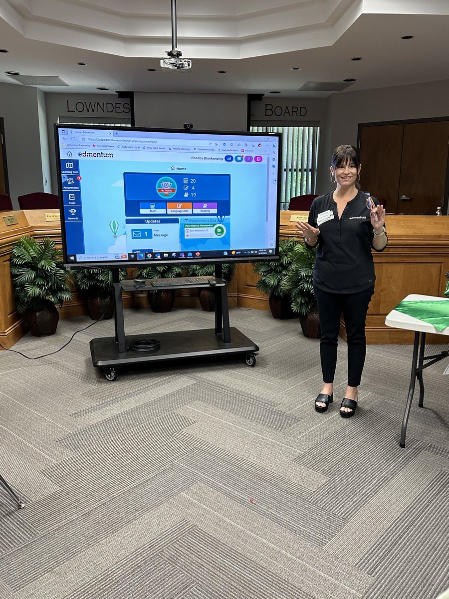On the ROAD again!! Lowndes County teachers were excited to see Exact Path’s upcoming enhancements to ensure student acceleration and growth. Excited to have ⁦⁦<a href="/jennsaine/">jennsaine</a>⁩ ride along!! ⁦<a href="/edmentum/">edmentum</a>⁩ ⁦<a href="/gulfgirls2023/">Edmentum Gulf Girls</a>⁩