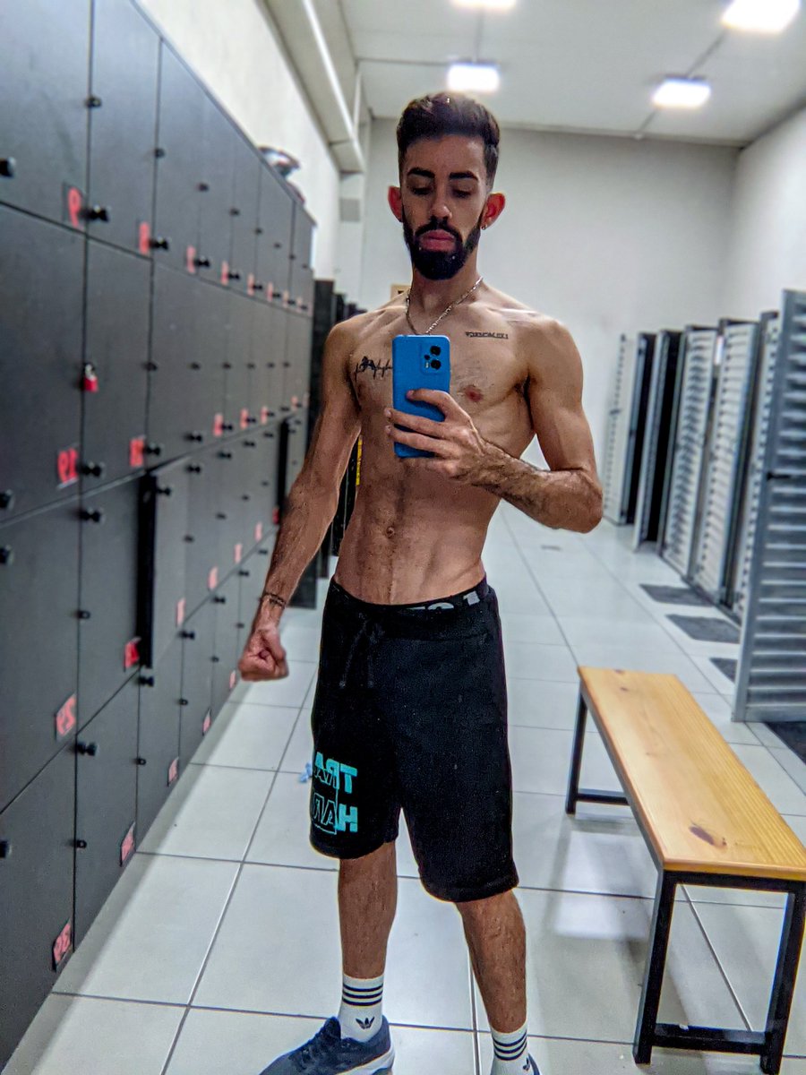 KaduCampbell95's tweet photo. Se apaixone pelo processo 🫡
#gym #fitness #ectomorfo #+7kg #treino #dieta #foco #determinação
#pride #barbudo #homensdebarba #magros https://t.co/WOaqHR2k4K