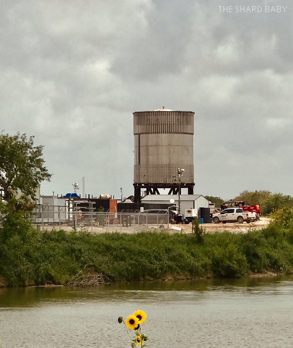 TheStephenShard's tweet photo. SpaceX’s Starship Test Tank Articles at Massey’s 🚀
1) S26.1 on the Structural Test Stand
2) NC31 inside the Nosecone Structural Stress Test Rig
3) Nosecone Rig Frame (not in service)
4) B7.1
📸 5/09/2023 | The Shard Baby
#Starship #Starbase #SpaceX #SuperHeavy #Masseys https://t.co/WMXSuH7umJ