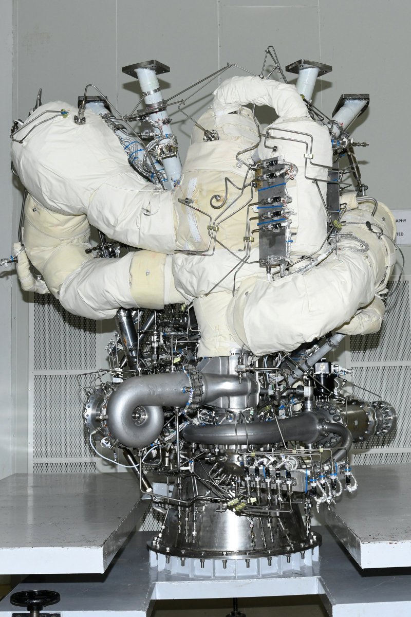 isro's tweet photo. ISRO commences testing its Semi-cryogenic engines. 

The very first test conducted on May 10, 2023, at IPRC, Mahendragiri, is successful. 

A step towards developing a 2000 kN thrust engine for future launch vehicles. 

https://t.co/cFM5wmmMwk https://t.co/t9b8u56WFg