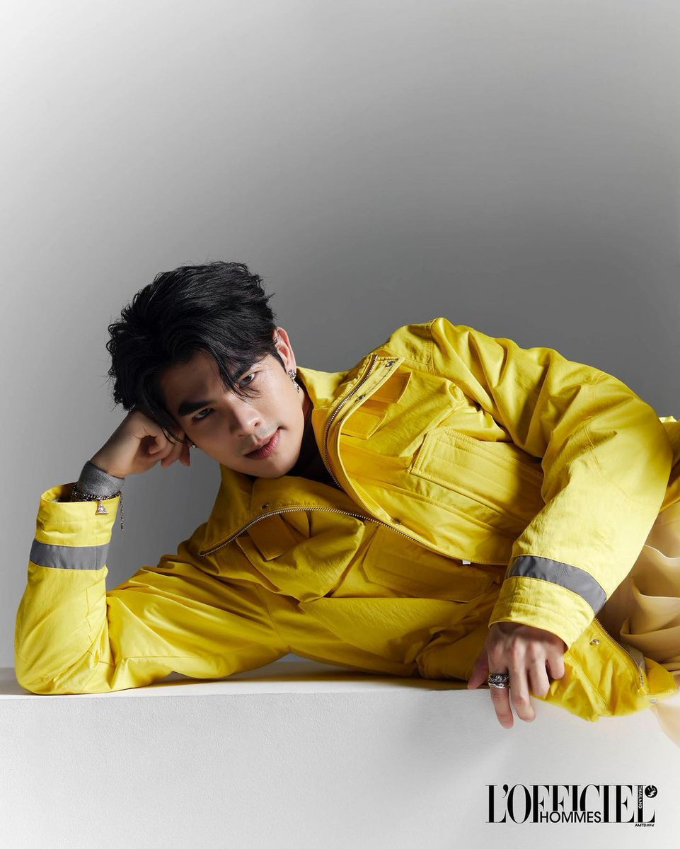 FOREVER_JGP's tweet photo. So handsome man.
#DiorManFall 2023 @Dior 
#DiorMan #DiorFall23 
#LOfficielHommesThailandSummer2023
#HommesThailandxMileApo 
@Nnattawin1 #Nnattawin 
@milephakphum #MilePhakhphum https://t.co/1HXxXNWHgY