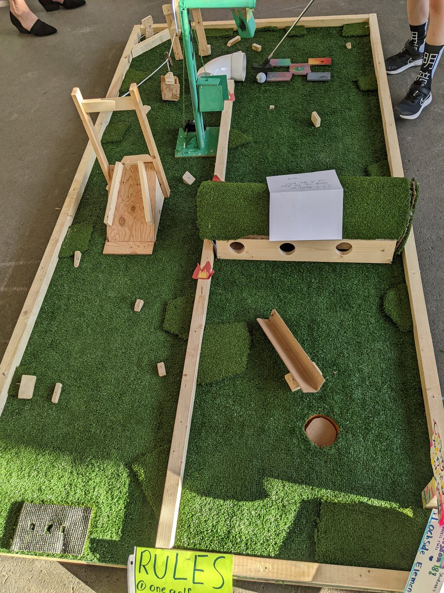 BCIslandteacher's tweet photo. Awesome to see the @sd63schools elementary science display tonight.

This was my 5 year olds favourite https://t.co/8tZlfTwM4I