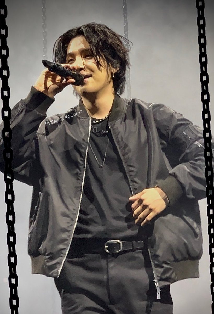 gummysmilelover's tweet photo. HELLO SIR https://t.co/VzkhhNX8pP
