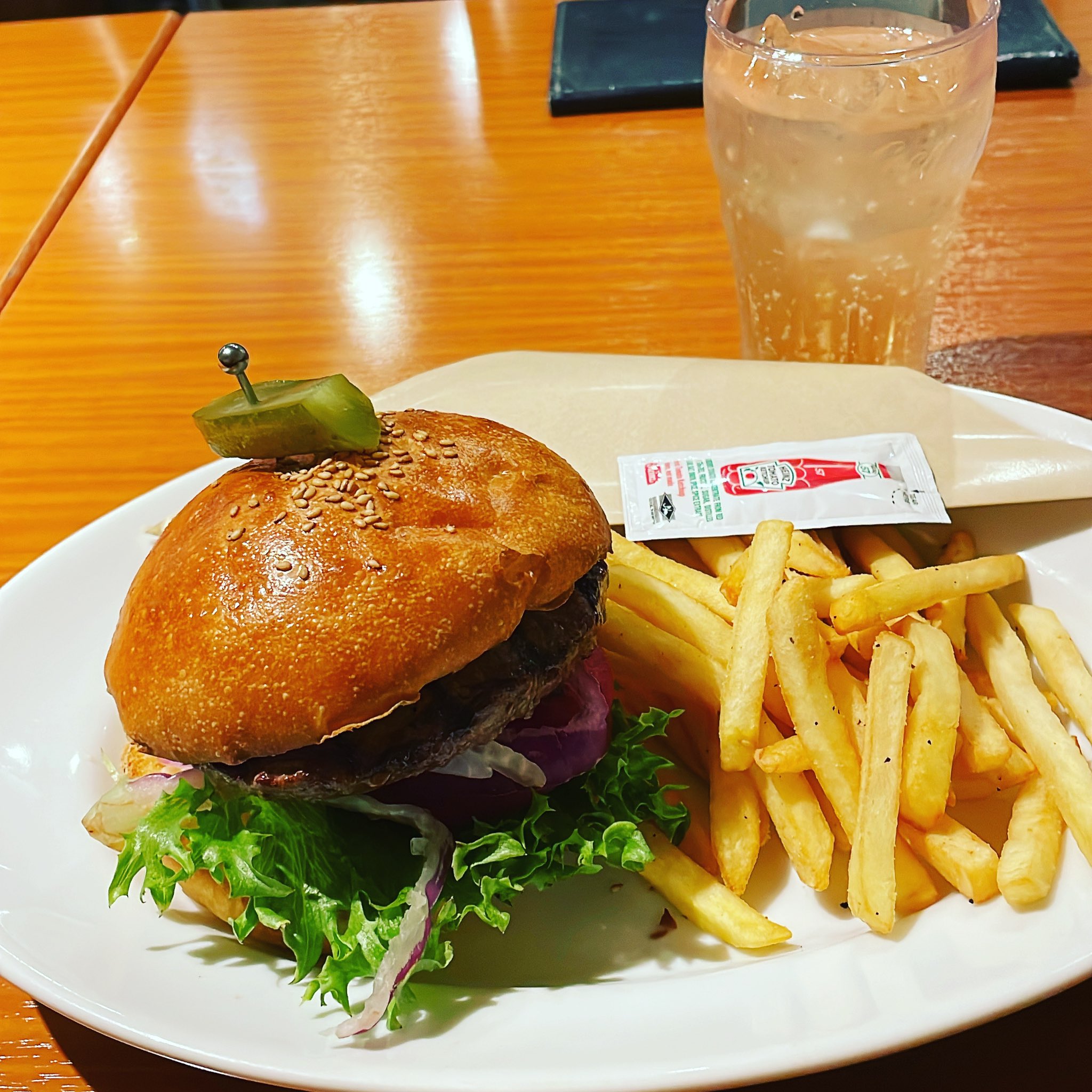 アメリカンバーガー - Search / X