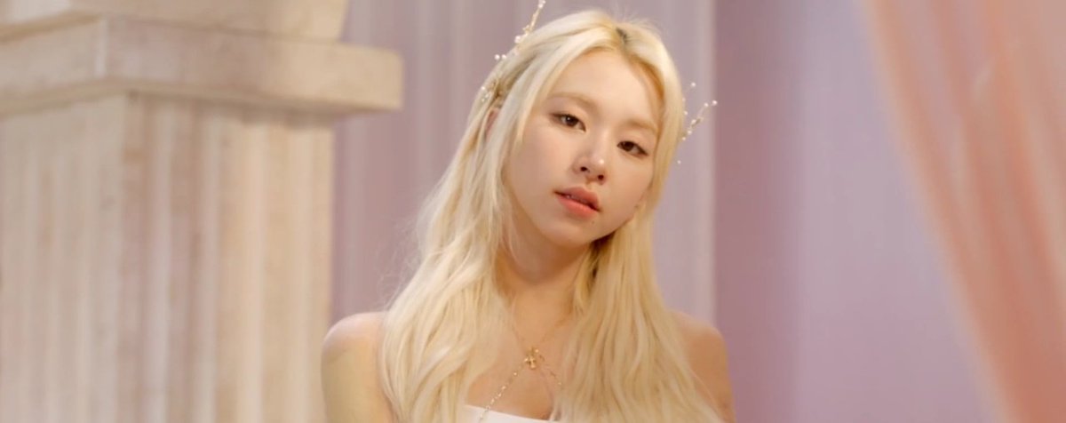 chaeyoung pics tweet media